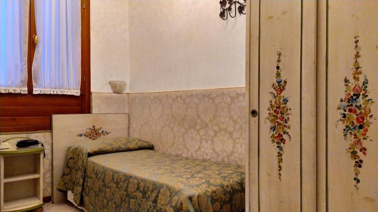 Hotel San Salvador Basic & Local 2 Stars Hotel 威尼斯 外观 照片